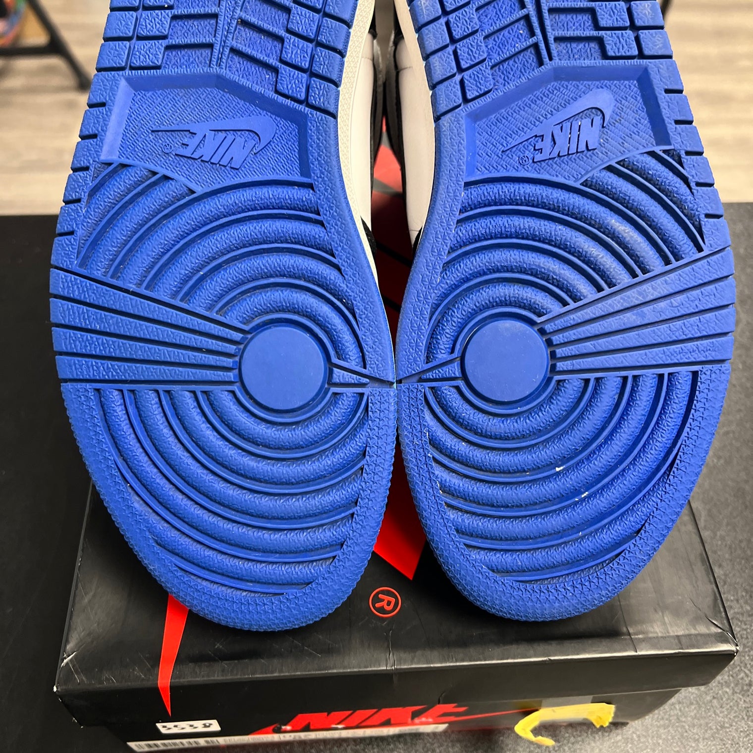 Royal Toe Jordan 1 High (USED)
