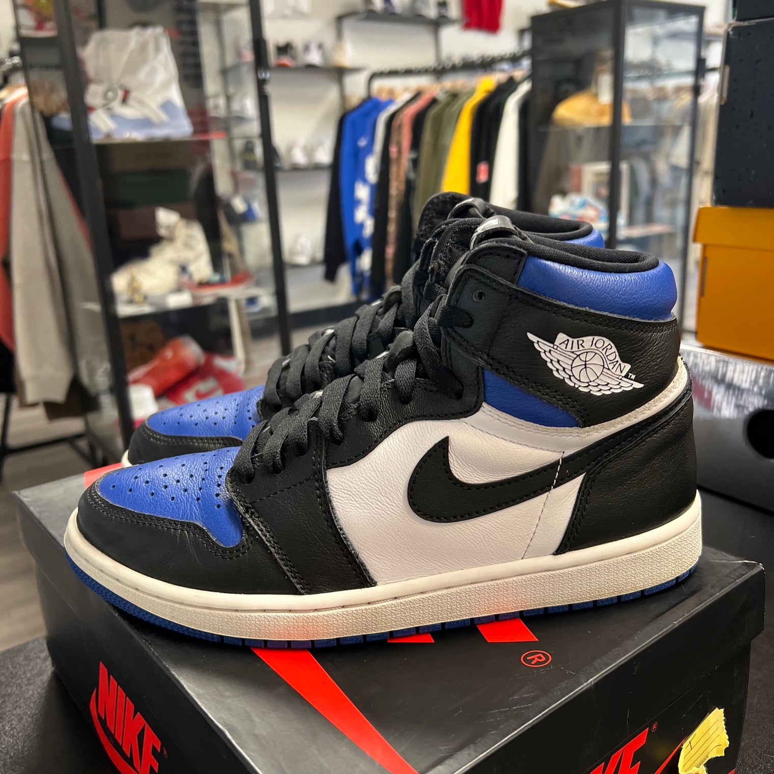 Royal Toe Jordan 1 High (USED)