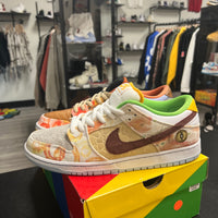 Nike SB Dunk Low Street Hawker 2021 (USED)