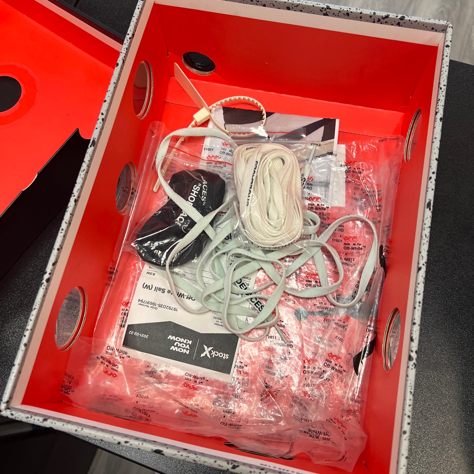Off-White Sail Jordan 4 (USED)