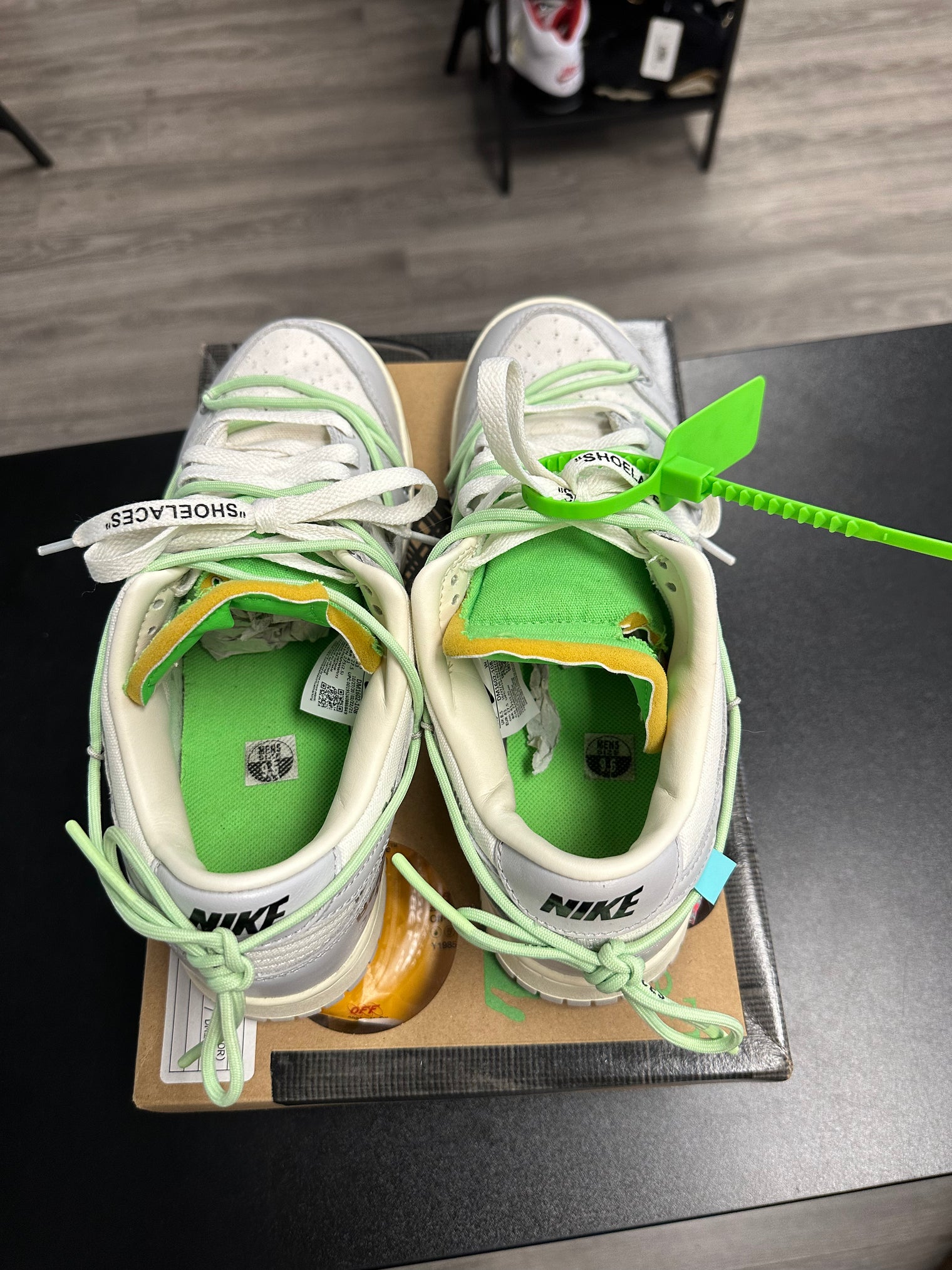 Off-White Lot 7 Dunk Low (USED)