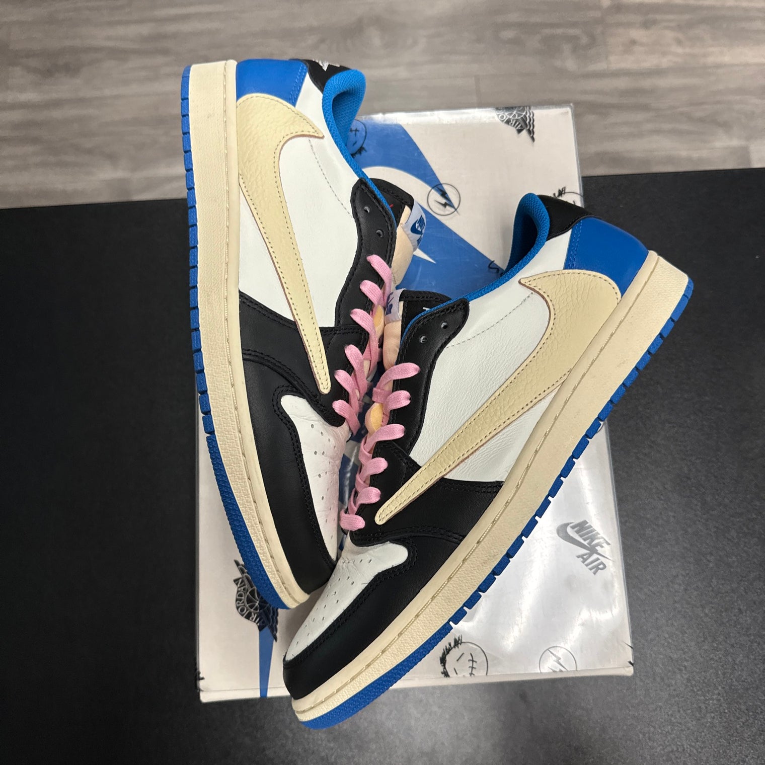 Jordan 1 Retro x Fragment Design x Travis Scott Low Blue (USED)