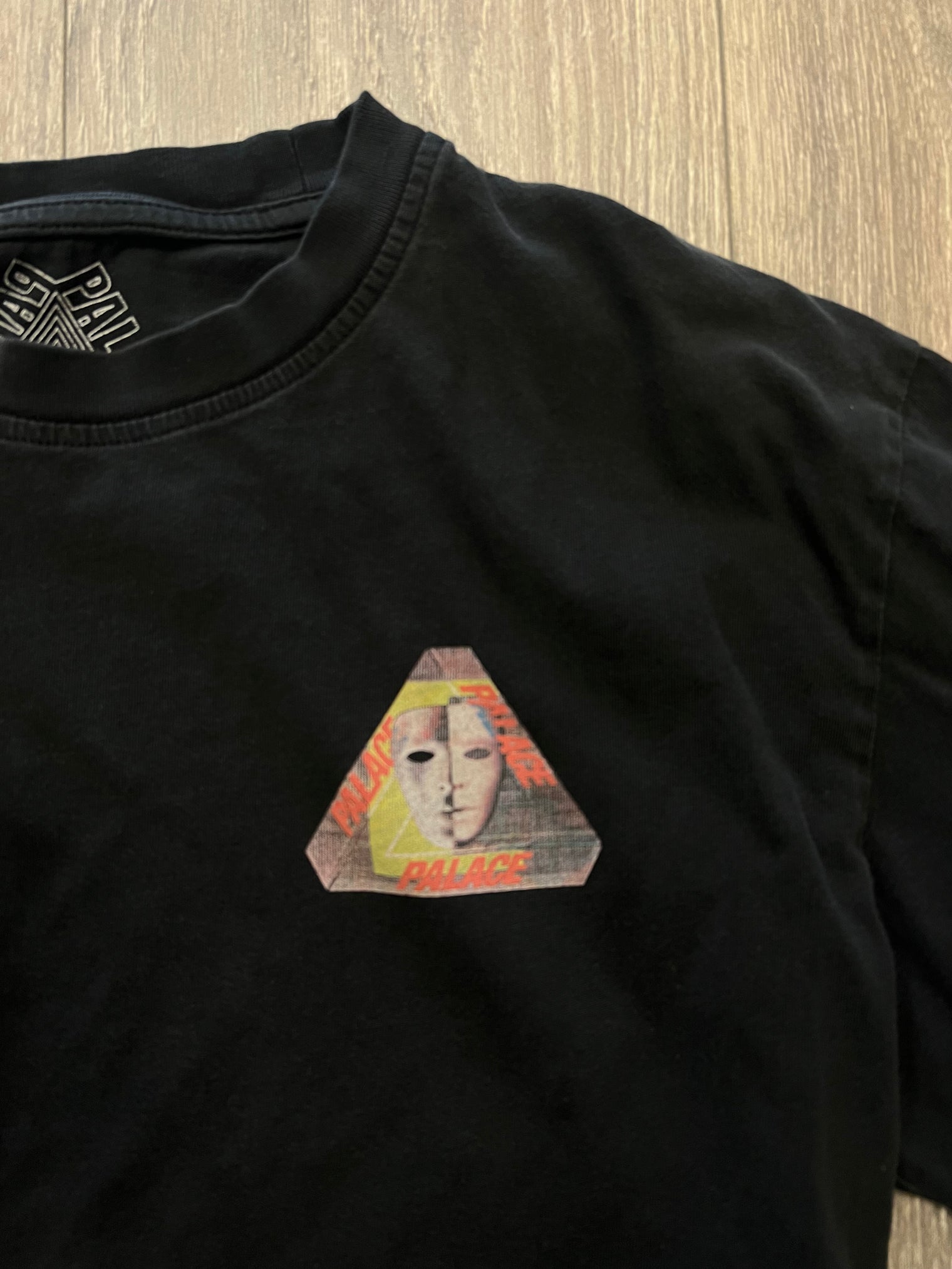 Palace Tee Black (USED)