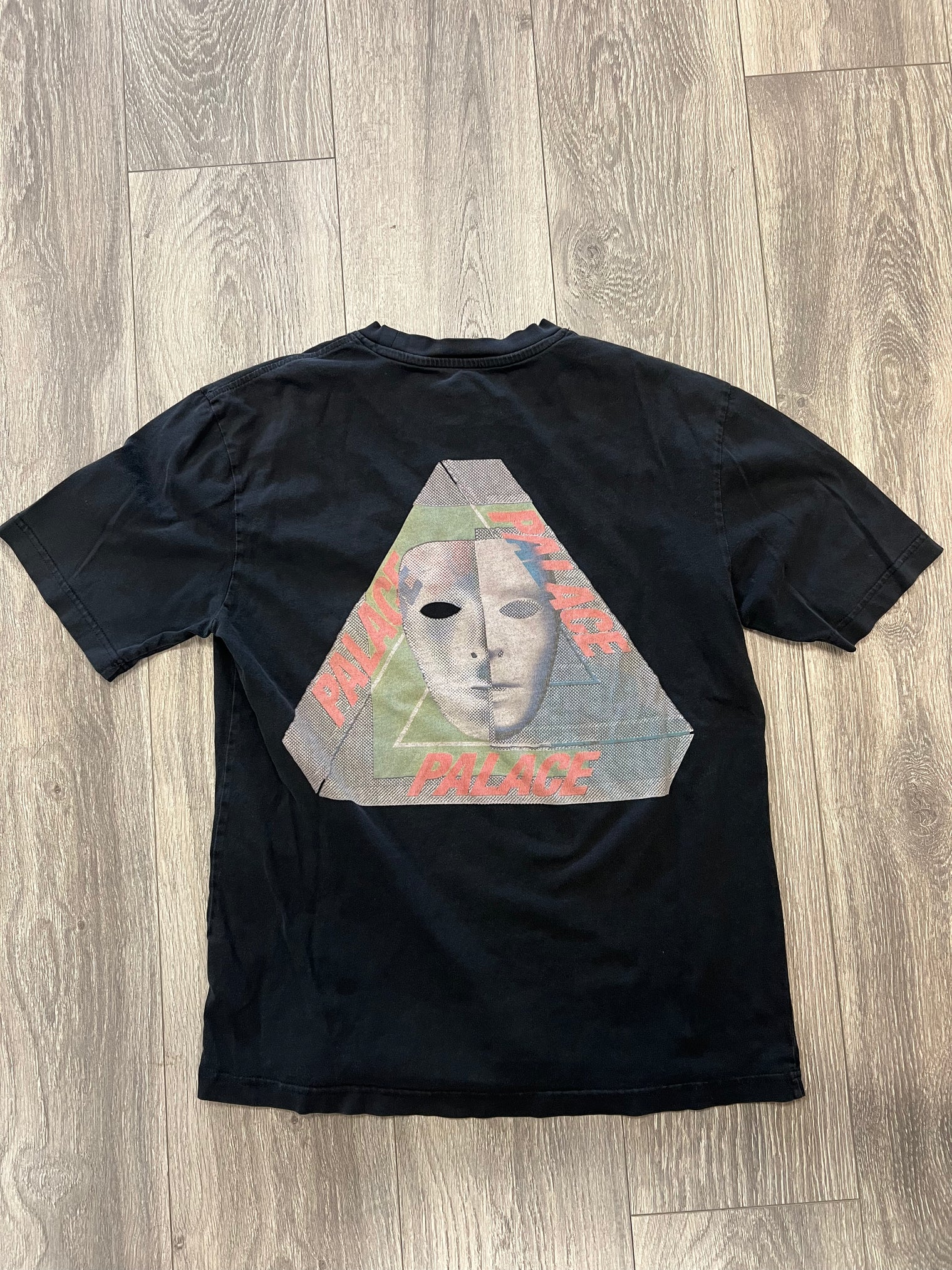 Palace Tee Black (USED)