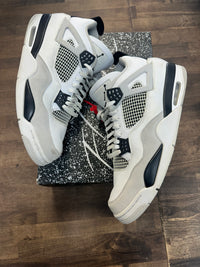 Military Black Jordan 4 (USED)