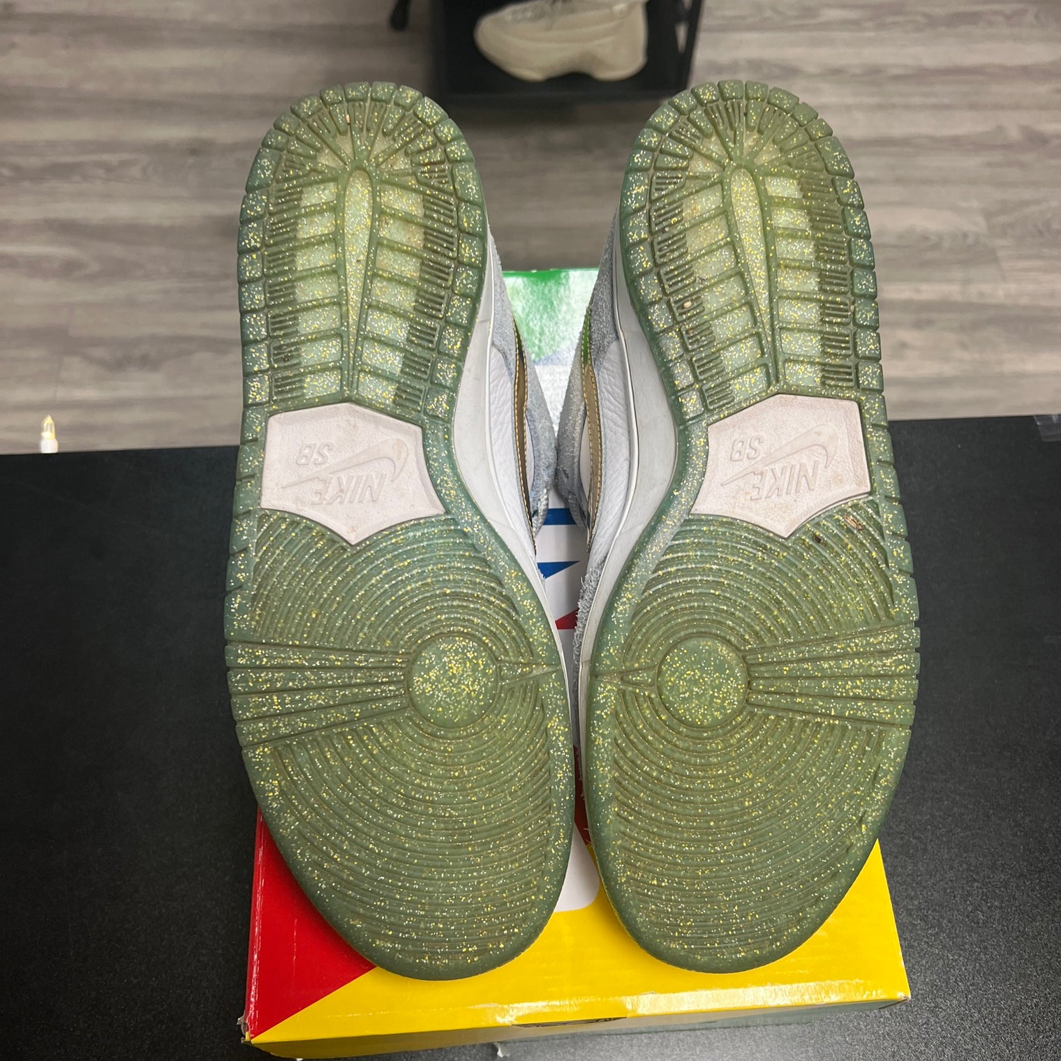 Nike SB Dunk Low Sean Cliver (Used)