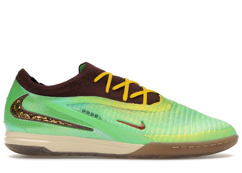 Nike Phantom 6 Low Elite IC SE Travis Scott