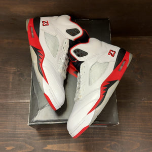 Jordan 5 Retro Fire Red Black Tongue (2025) Size 10.5 (Pre-Owned) - back