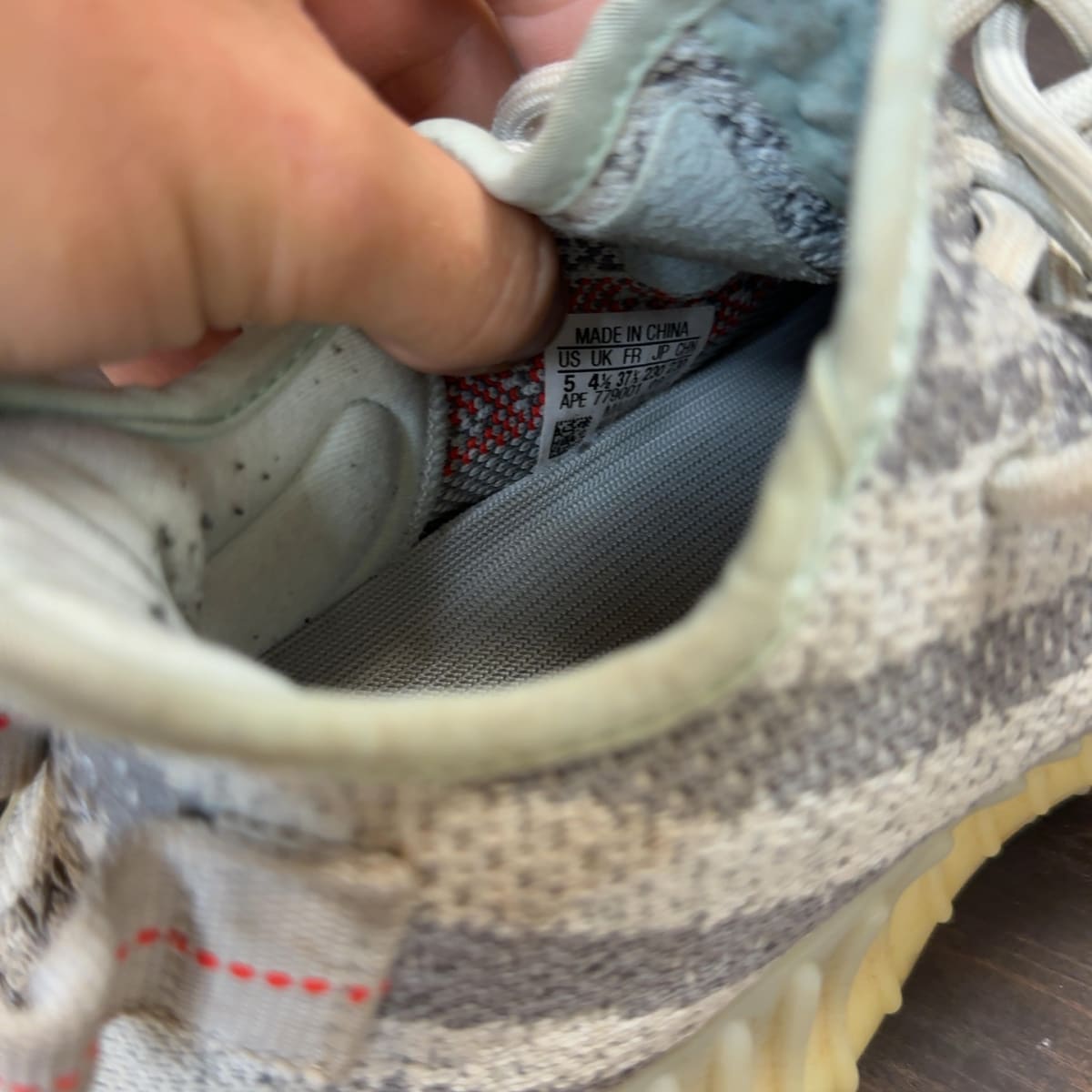 adidas Yeezy Boost 350 V2 Blue Tint Size 5 (Pre-Owned) - aux