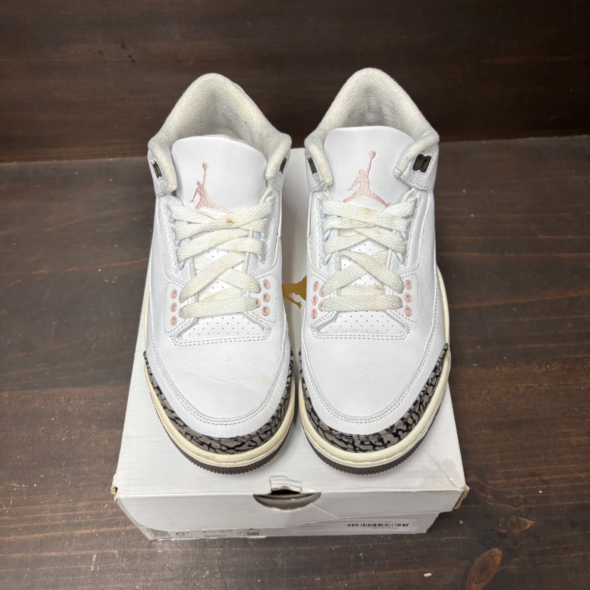 Jordan 3 Retro Neapolitan Dark Mocha (Women's) Size 6.5W (Pre-Owned) - side