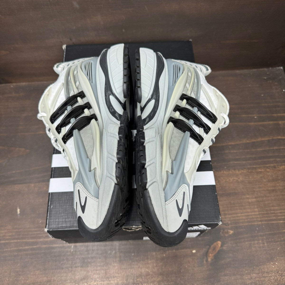 adidas Adistar Jellyfish Pharrell Williams Solid Grey Black - Image 4