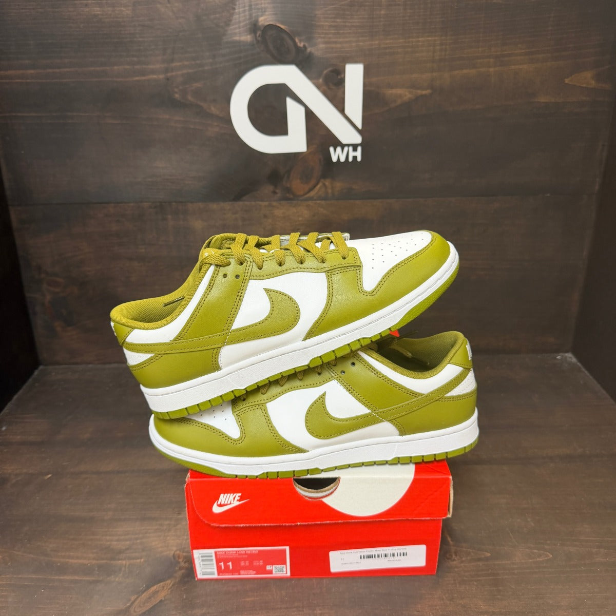 Nike Dunk Low Retro Pacific Moss - Image 1