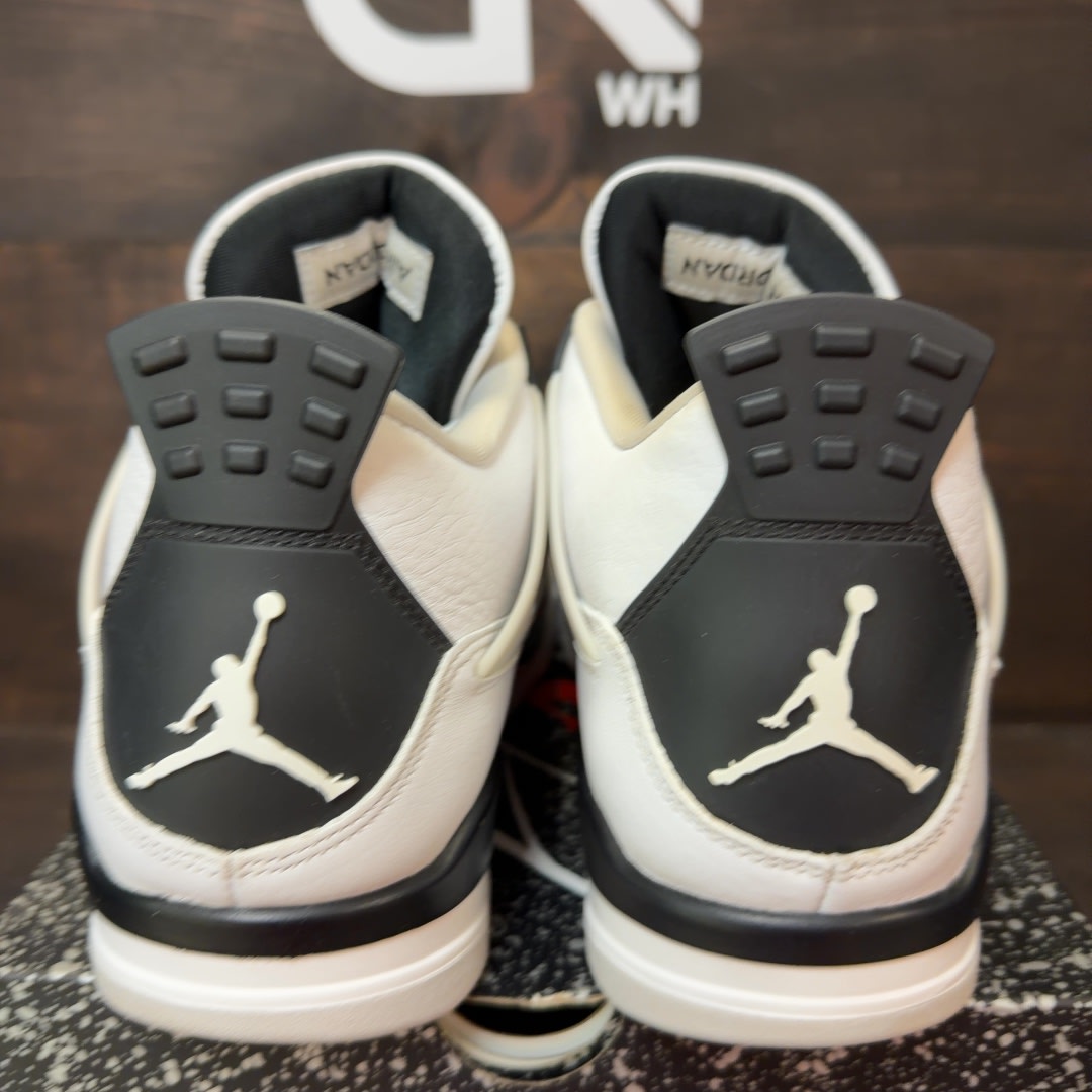 Jordan 4 Retro Military Black - Image 4