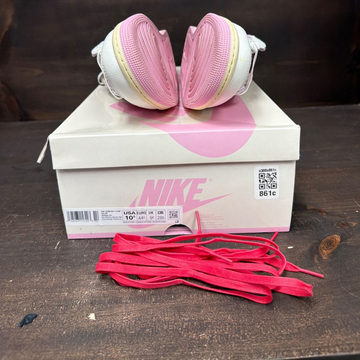 Jordan 1 Retro Low OG SP Travis Scott Sail Tropical Pink - Image 7