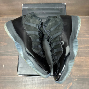 Jordan 11 Retro Cap and Gown Size 10.5 (Pre-Owned)