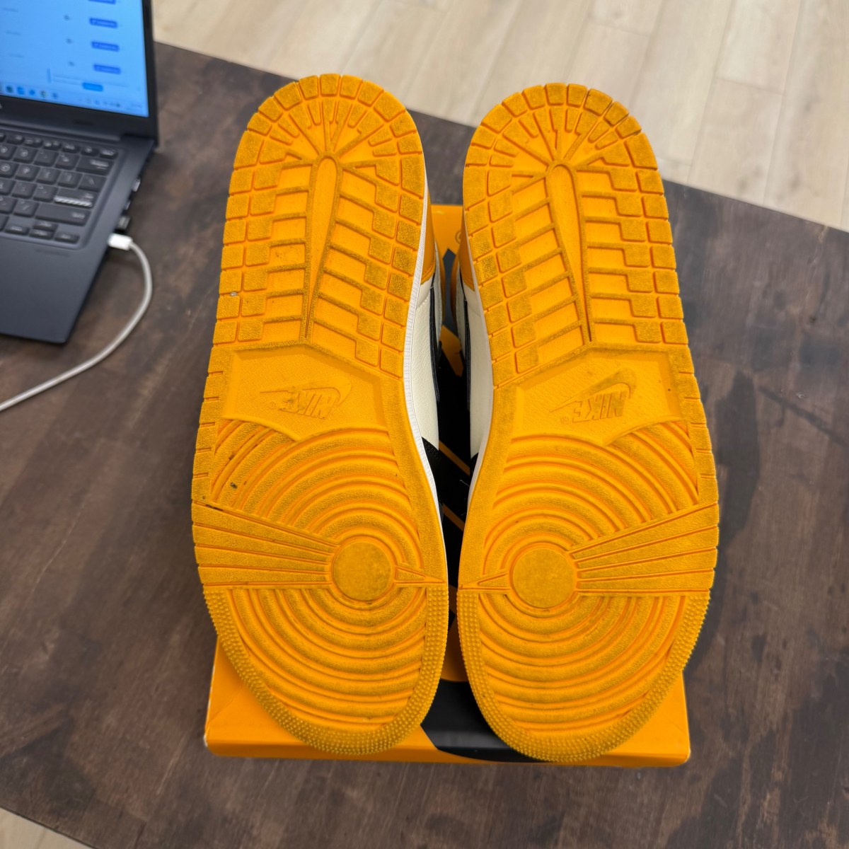 Jordan 1 Retro High OG Taxi - Image 6