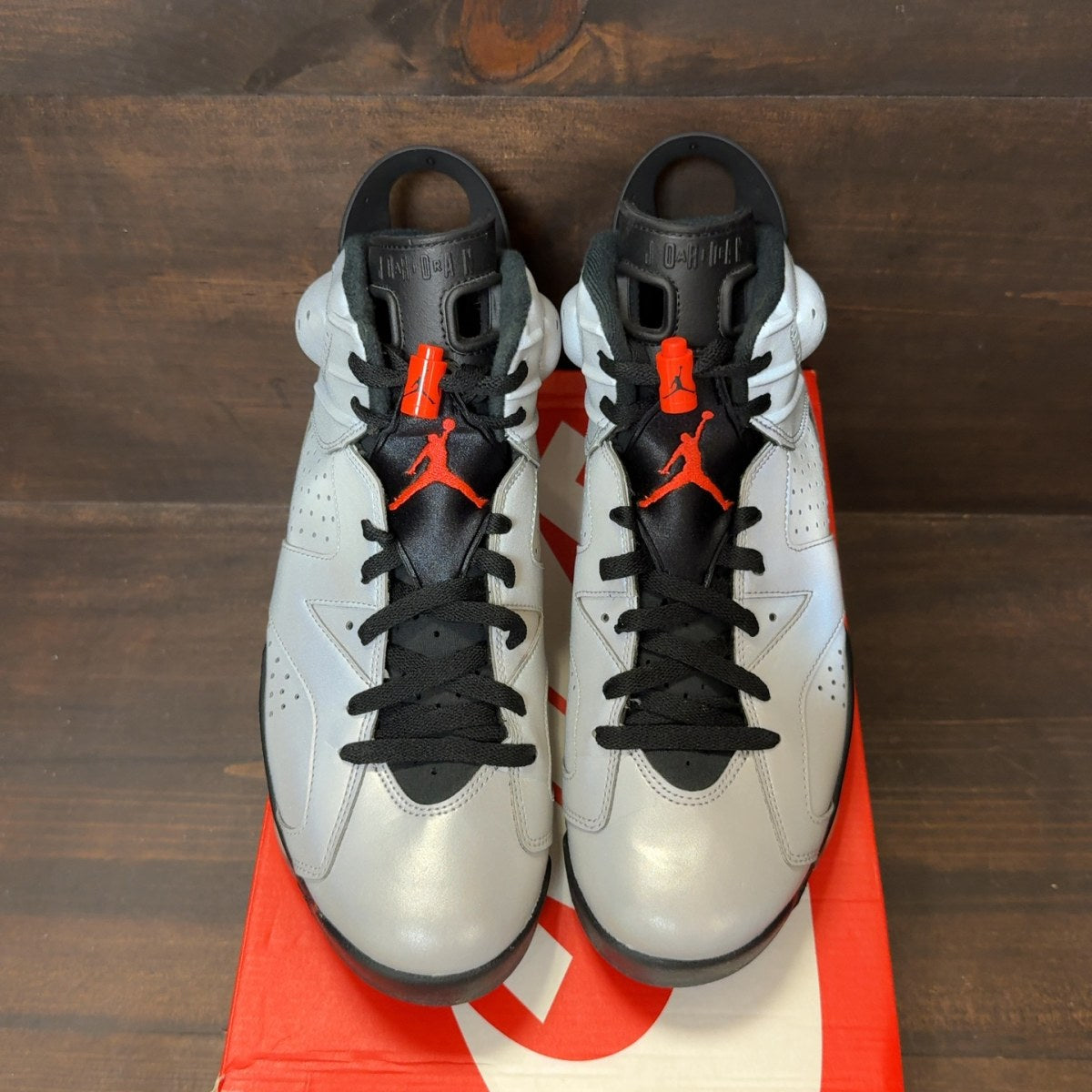 Jordan 6 Retro Reflections of a Champion Size 10 (Pre-Owned) - Image 3