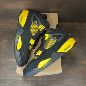 Jordan 4 Retro Thunder (2023) Size 11 (Pre-Owned) - Image 2