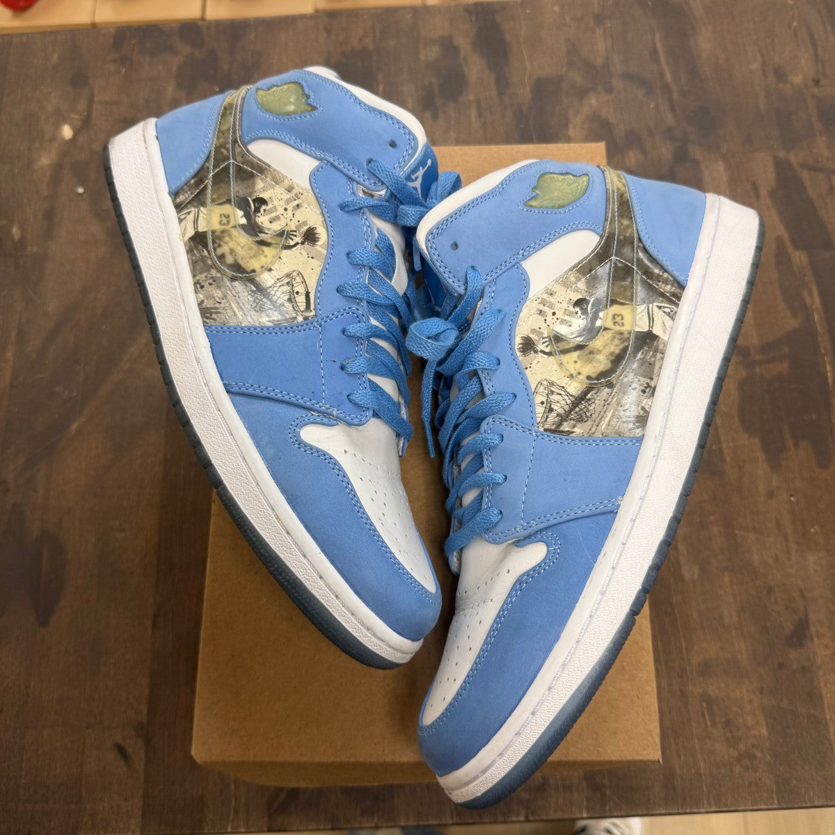 Jordan 1 Retro Alpha Size 13 (Pre-Owned) - Image 1