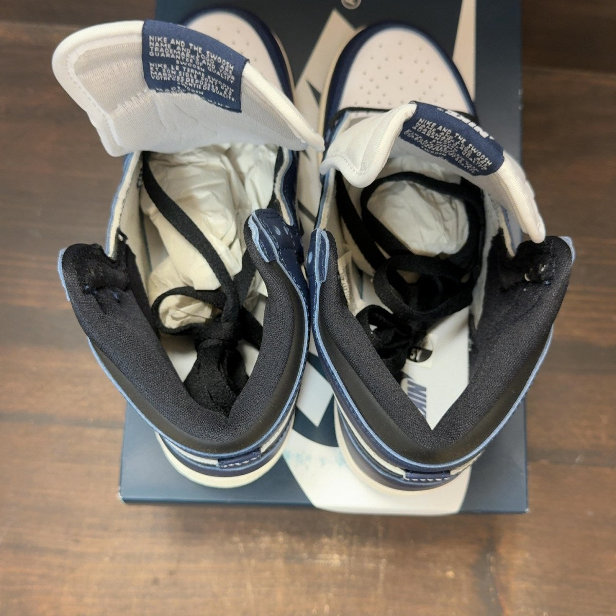 Jordan 1 Retro High OG Midnight Navy (GS) Size 5Y - Image 6