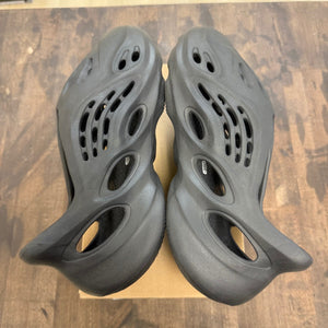 adidas Yeezy Foam RNR Onyx - Image 5