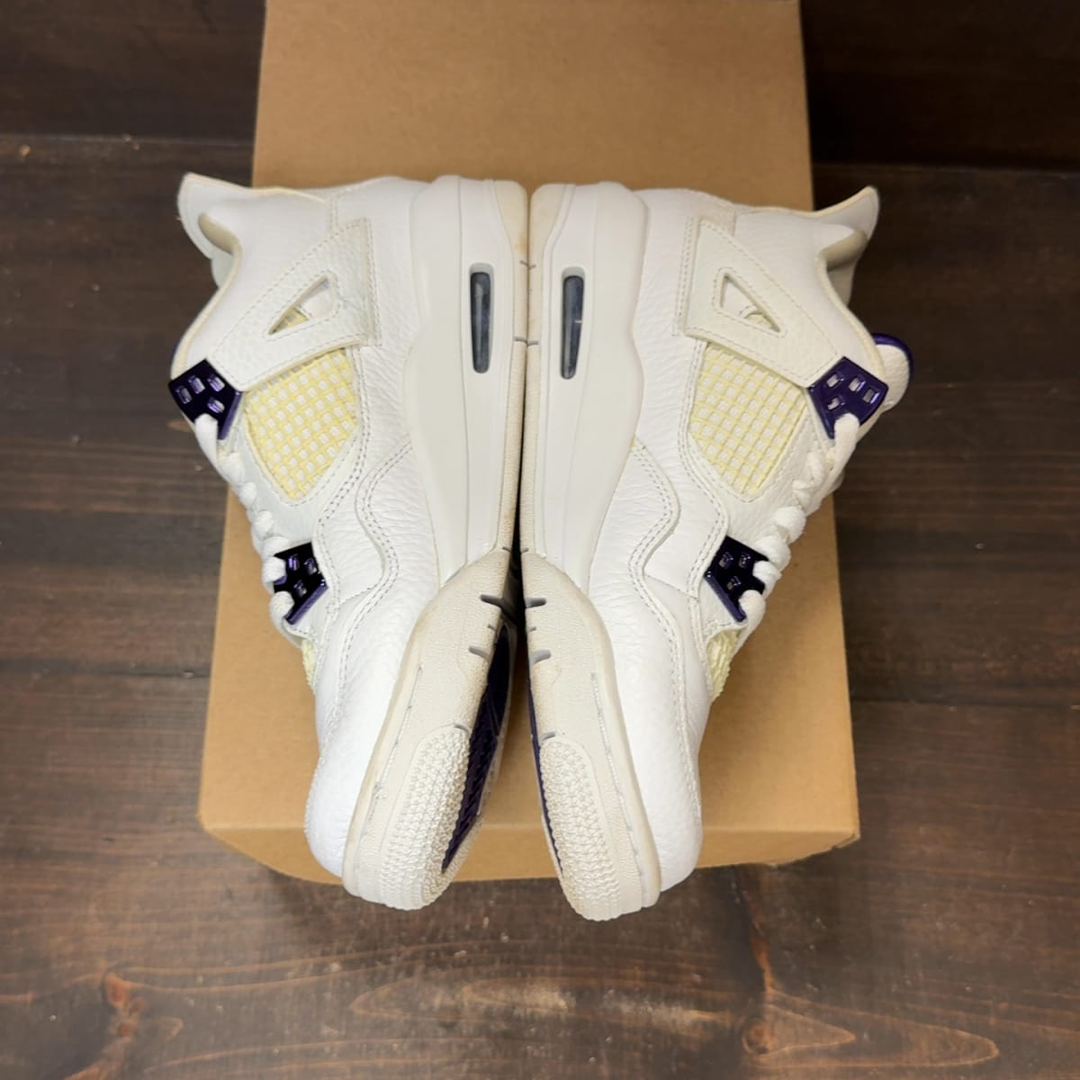 Jordan 4 Retro Metallic Purple (GS) Size 5.5Y (Pre-Owned) - aux