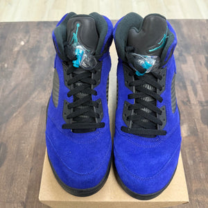 Jordan 5 Retro Alternate Grape Size 9 (Pre-Owned) - Image 2