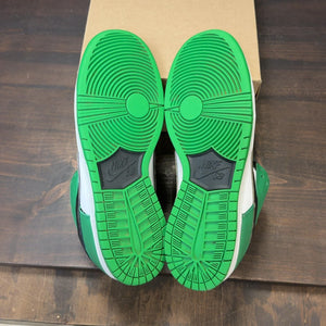 Nike SB Dunk Low Classic Green Size 9 (Pre-Owned) - Image 7