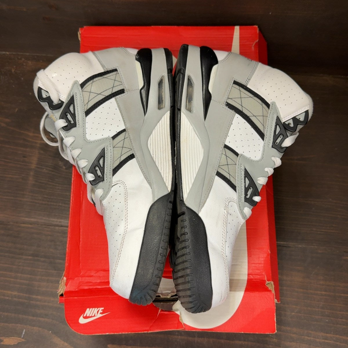 Nike Air Trainer SC High Raiders Helmet - Image 4
