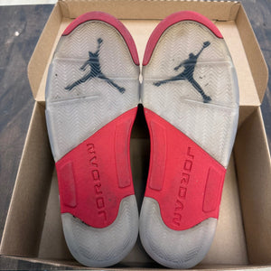 Jordan 5 Retro Fire Red Black Tongue (2013) Size 13 (Pre-Owned) - Image 3