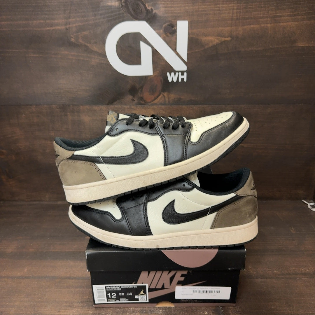 Jordan 1 Retro Low OG Mocha - Image 1