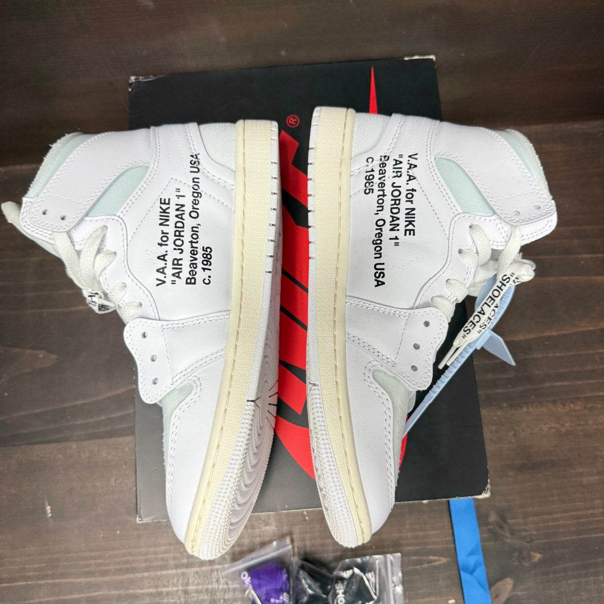 Jordan 1 Retro High Off-White Alaska - Image 3