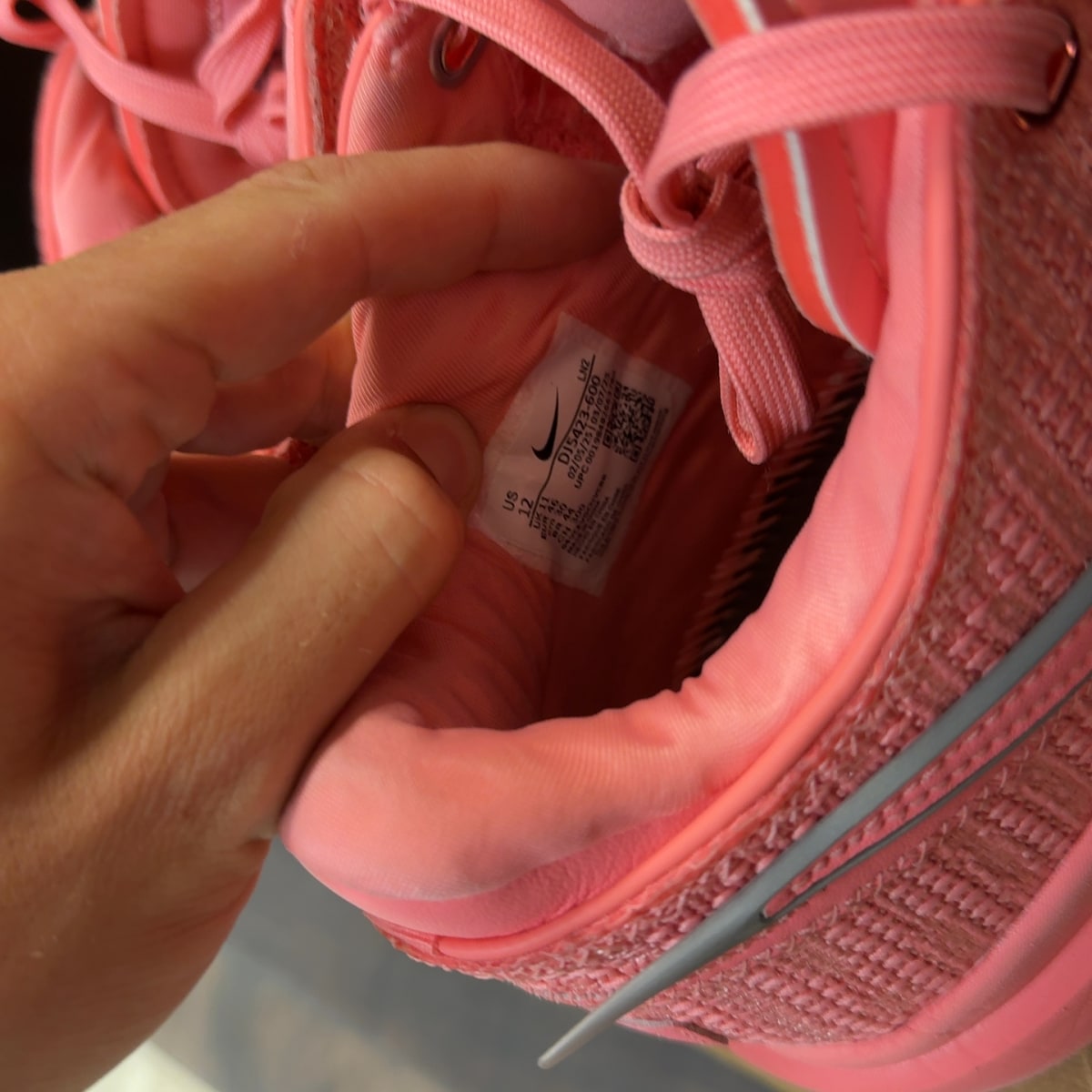 Nike LeBron 20 Pink Diamond Size 12 (Pre-Owned) - Image 7