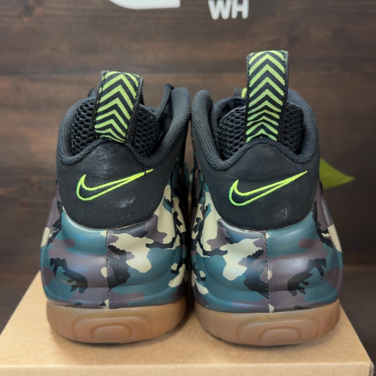 Nike Air Foamposite Pro Army Camo Size 13 (Pre-Owned) - Image 4