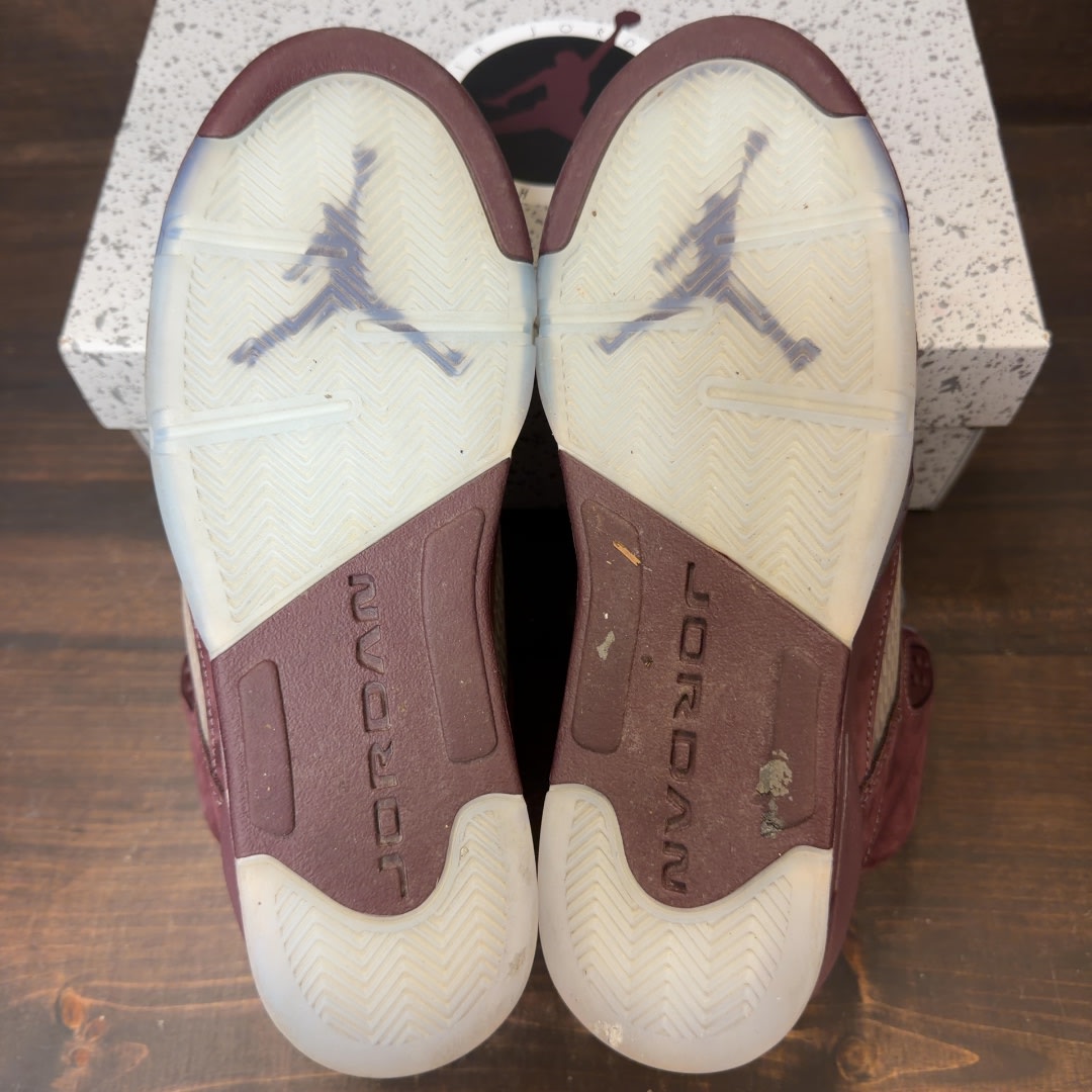 Jordan 5 Retro Burgundy (2023) (GS) Size 7Y (Pre-Owned)