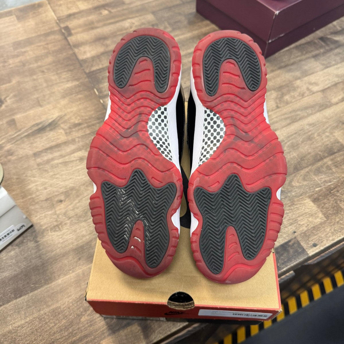 Jordan 11 Retro Playoffs Bred (2019) - Image 5