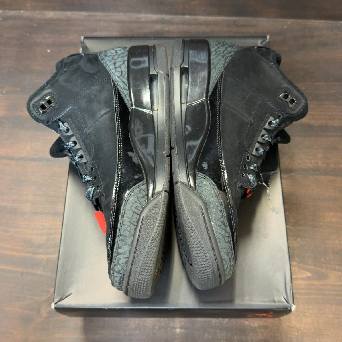 Jordan 3 Retro Black Cat (2025) - Image 4
