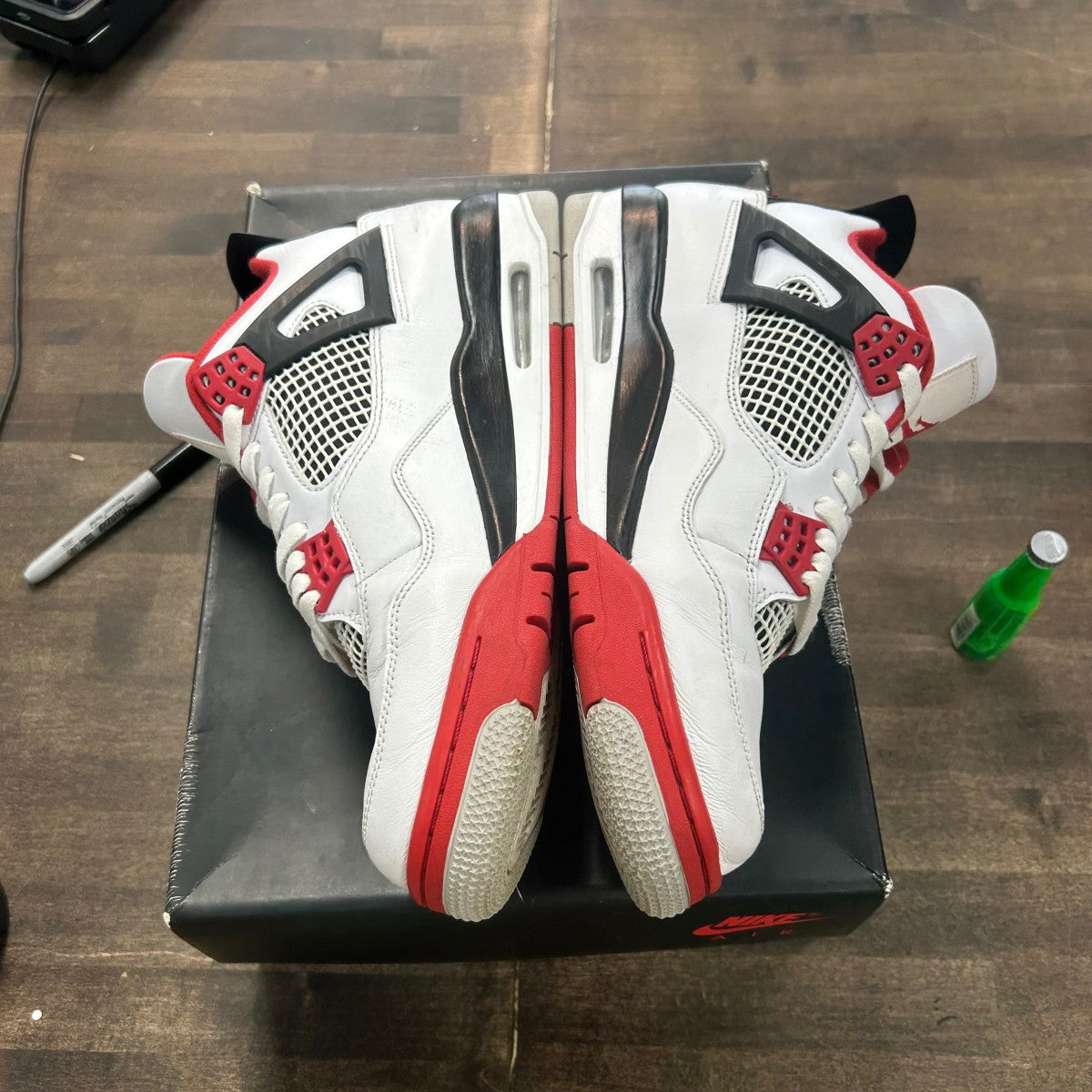 Jordan 4 Retro Fire Red (2020) - Image 3