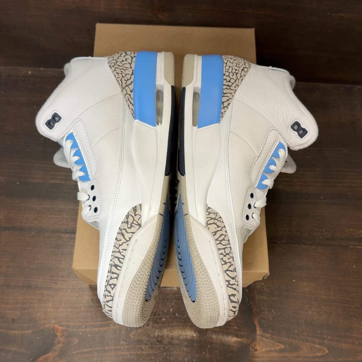Jordan 3 Retro UNC (2020) Size 13 (Pre-Owned) - aux