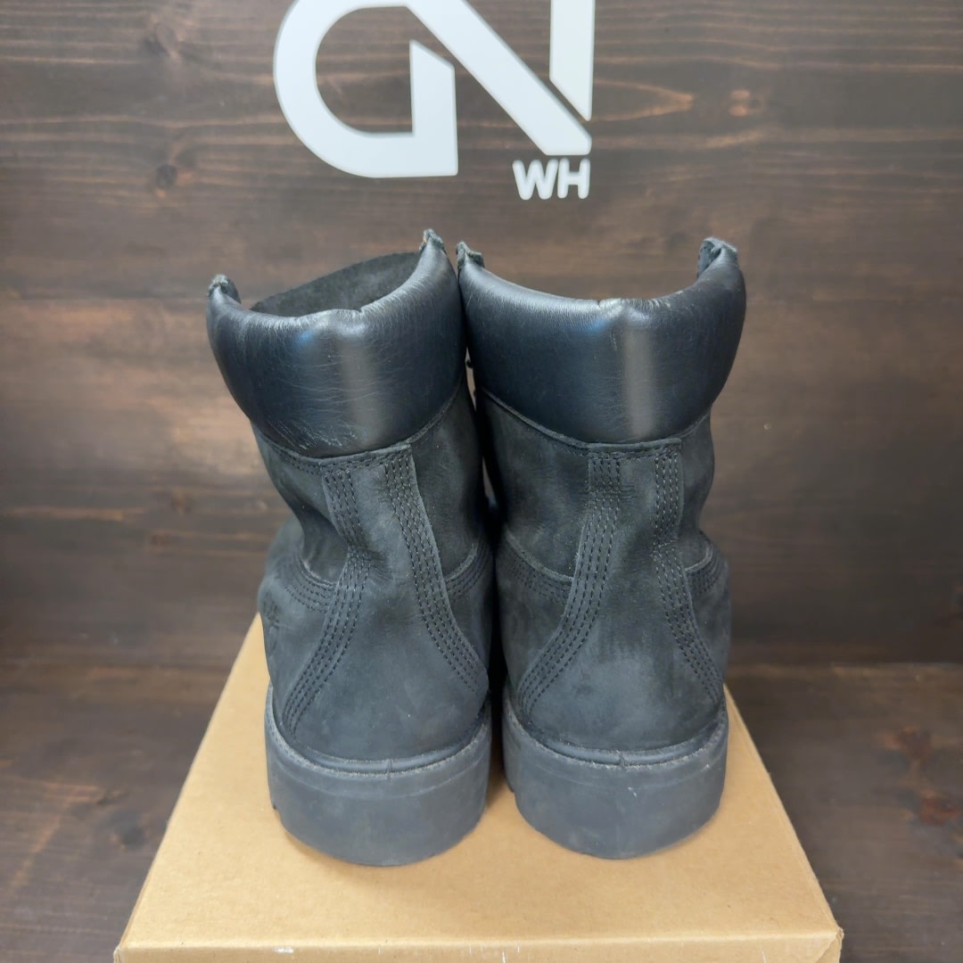 Timberland 6" Boot Black Nubuck Premium Size 9.5 (Pre-Owned) - Image 4