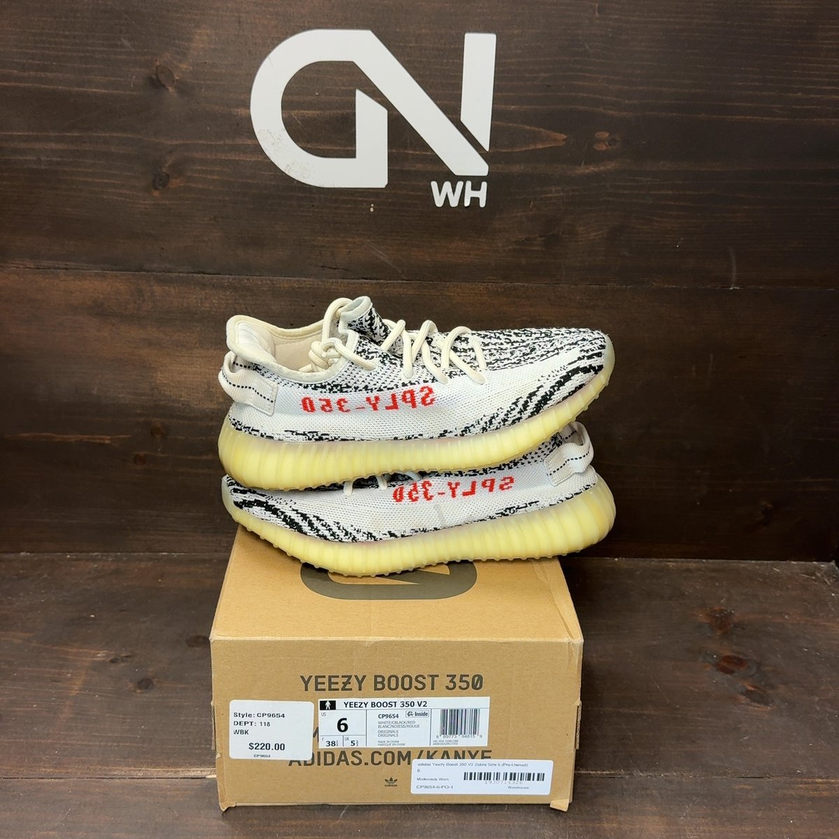 adidas Yeezy Boost 350 V2 Zebra Size 6 (Pre-Owned) - front