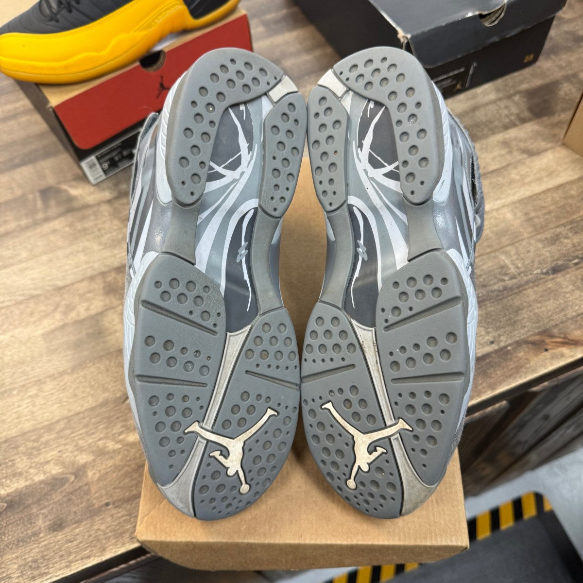 Jordan 8 Retro Cool Grey Size 11 (Pre-Owned) - Image 5
