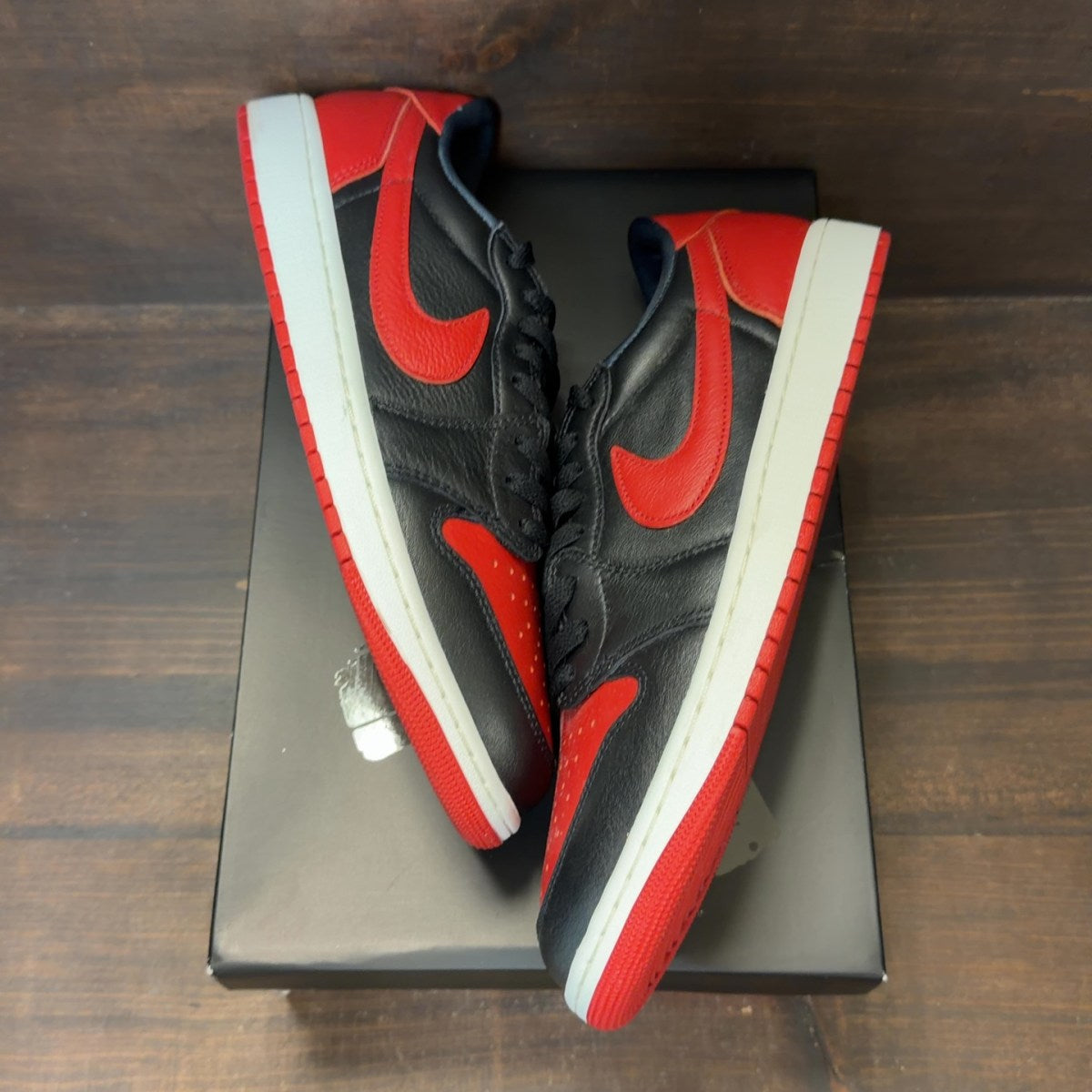 Jordan 1 Retro Low OG Banned - Image 2