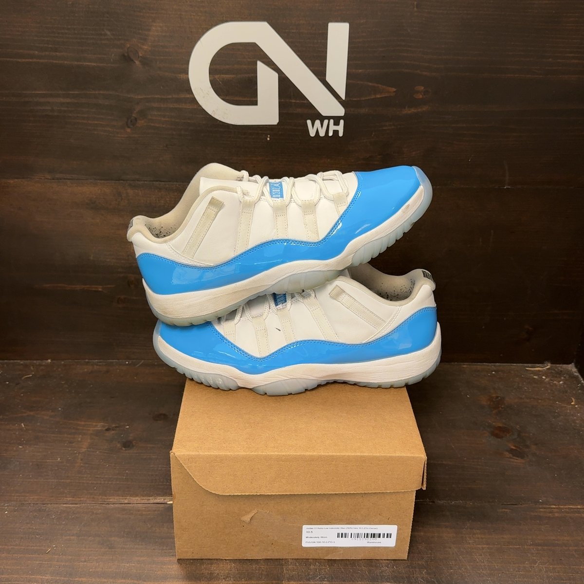Jordan 11 Retro Low University Blue (2026) Size 10.5 (Pre-Owned) - front