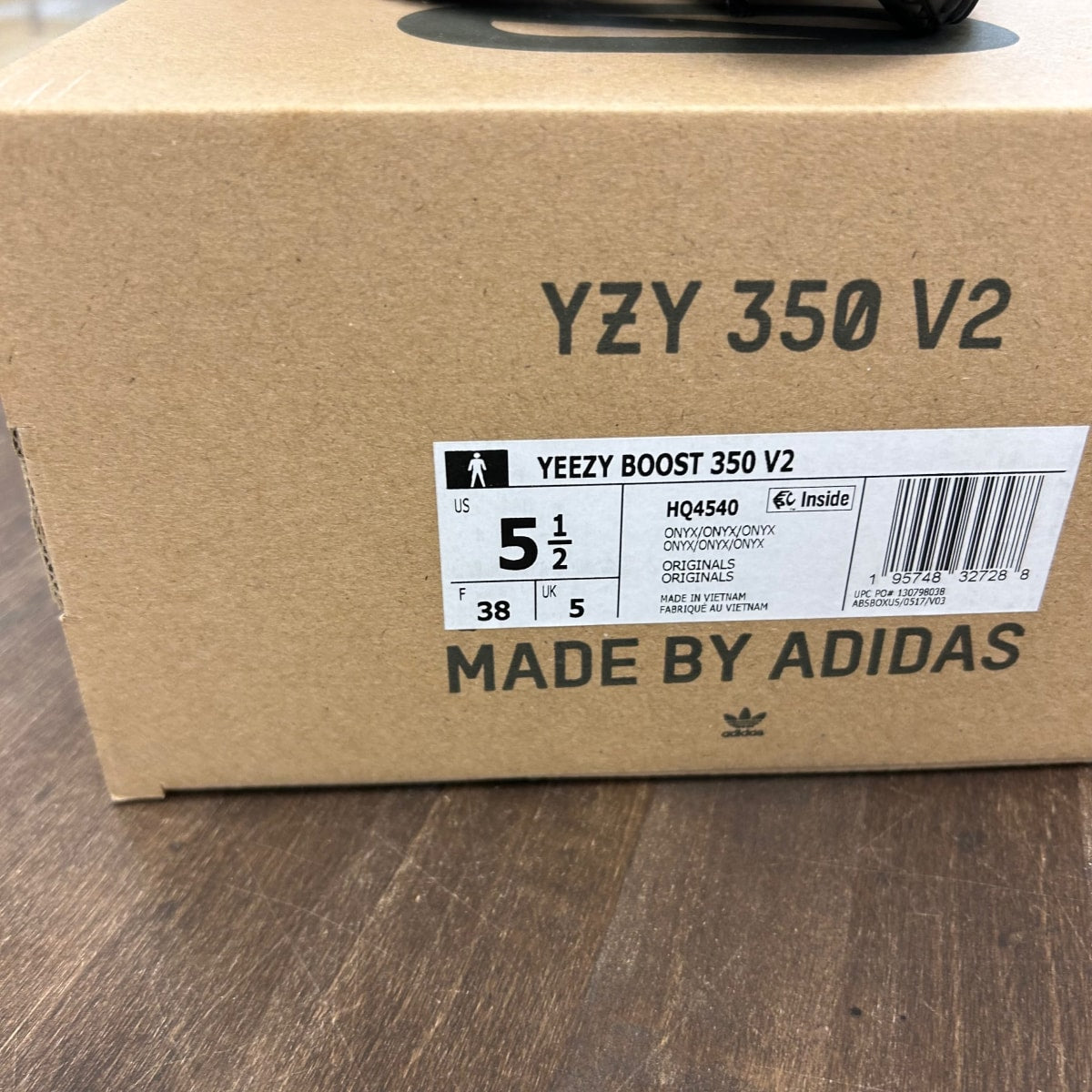adidas Yeezy Boost 350 V2 Onyx - Image 6