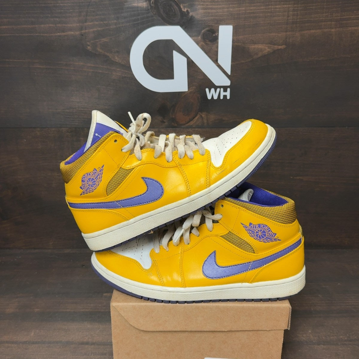 Jordan 1 Mid Lakers Size 9.5 (Pre-Owned) - Image 1