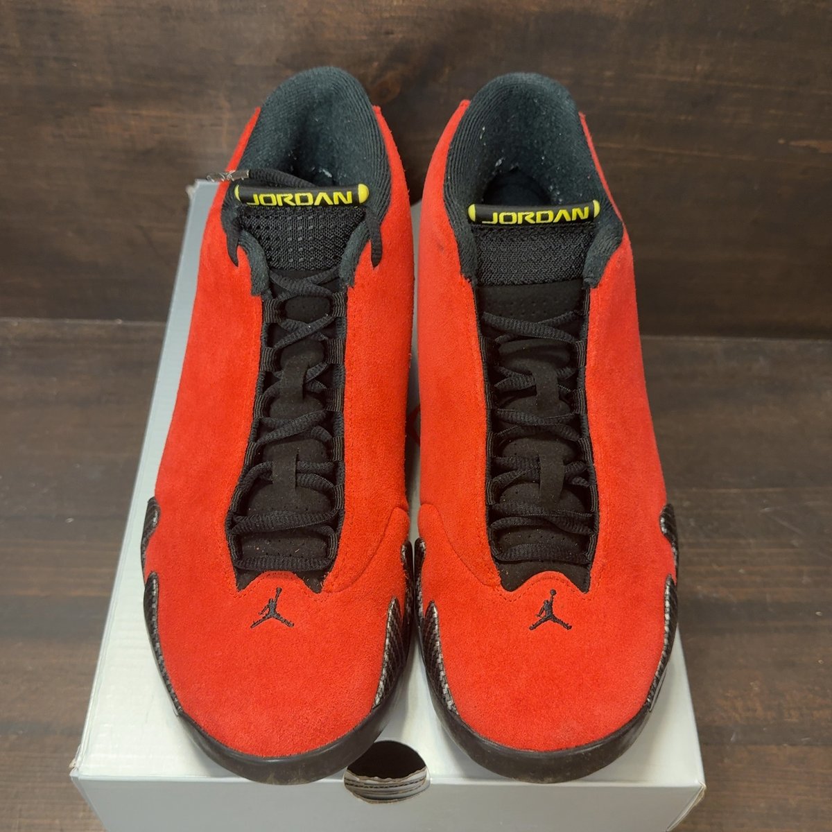 Jordan 14 Retro Ferrari (2025) Size 8.5 (Pre-Owned) - tag
