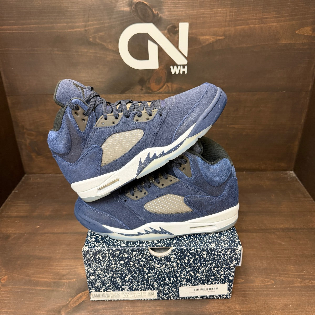 Jordan 5 Retro Midnight Navy - Image 1