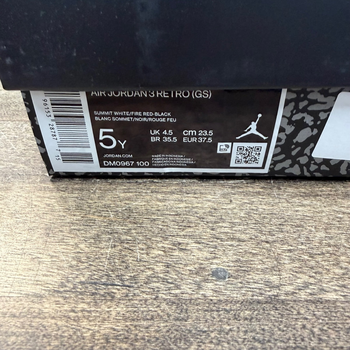 Jordan 3 Retro White Cement Reimagined (GS) Size 5Y (Pre-Owned) - Image 6
