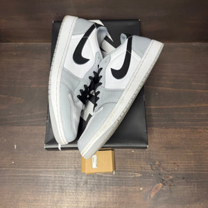 Jordan 1 Retro Low OG Barons Size 12 (Pre-Owned) - tag